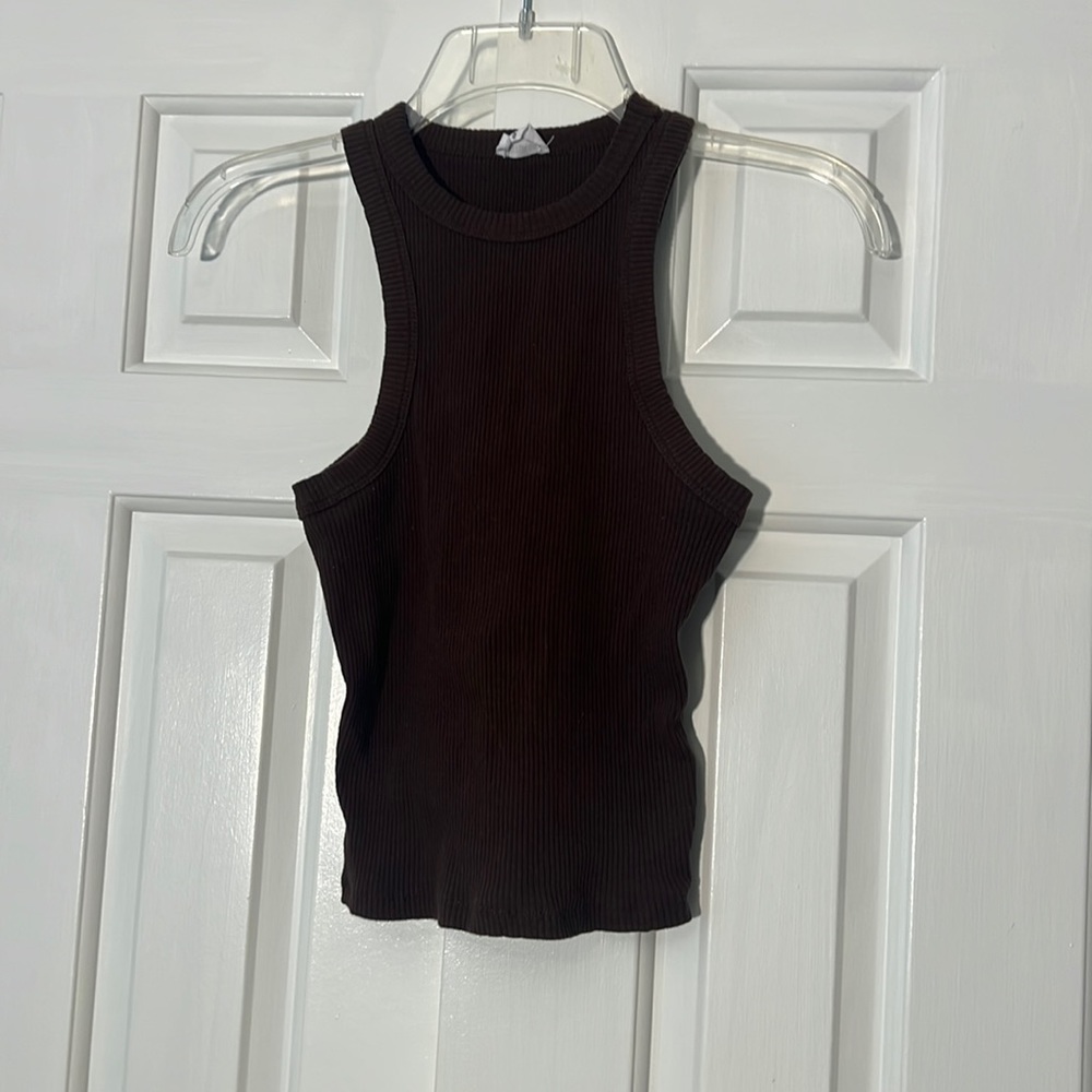 Brown tank